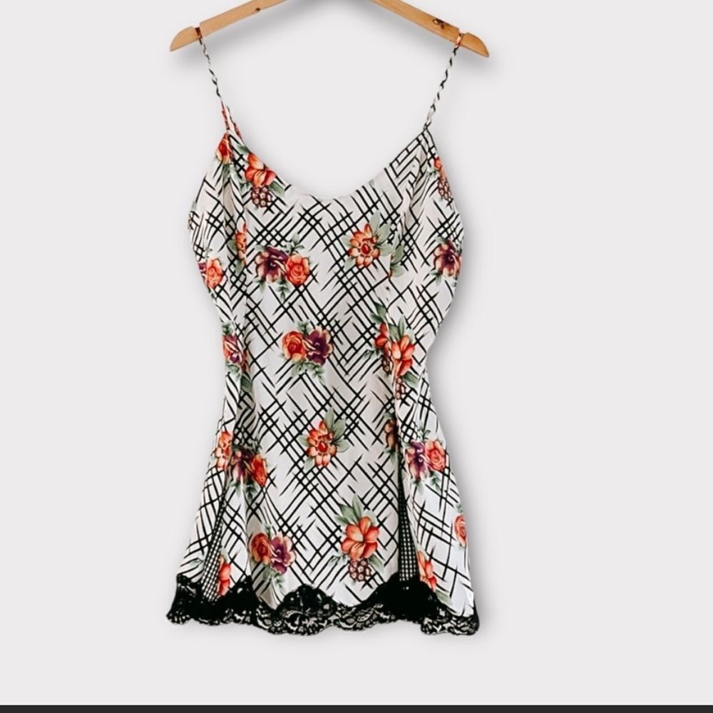 Victoria's Secret 🌹Vintage Lingerie/ Chemise Slip Dress Mini Nightie- size Lg